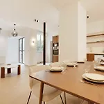 Chic Apartment - 3Br-8P - Le Marais