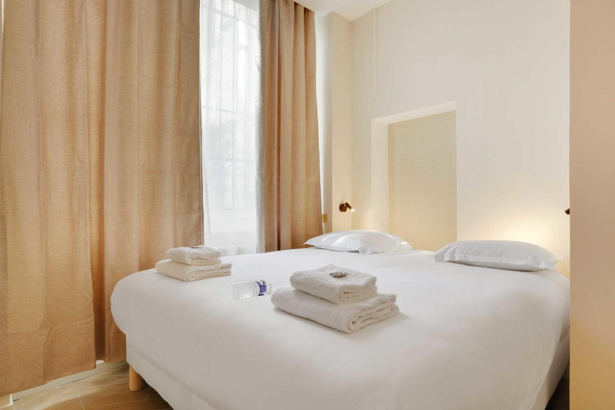 Chic - 3br-8p - Le Marais * Parijs